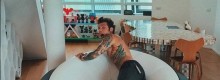 Fedez affiitta casa a Milano 10mila euro al mese