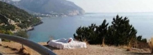 Lo strano campeggio di due turisti in Sardegna