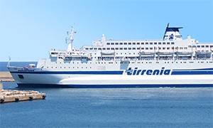 Tirrenia: traghetti fermi per Sardegna e Sicilia