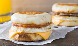 McDonald’s svela i suoi trucchi per fare in casa il McMuffin