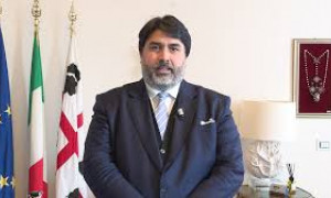Sardegna riapre da lunedì spiagge presto aperte e libere e non più autocertificazione necessaria