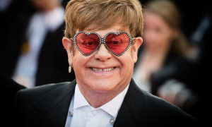 Secondo la rivista Forbes Elton John è il cantante più ricco del 2020