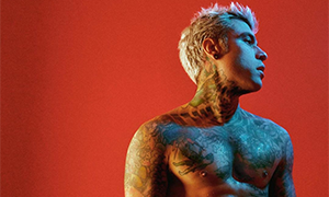 Fedez  sulla musica di Children di Robert Miles da mezzanotte 
