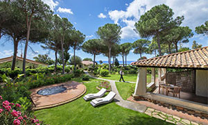 A fuoco il villaggio di Temptation Island, l’Is Morus Relais