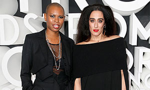Skin si sposa con Ladyfag, raggianti in un post con tanto di anello di fidanzamento
