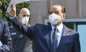 Berlusconi ancora positivo