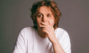Amazon Prime Day, live gratuito con Lewis Capaldi