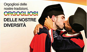 Il bacio gay e l'abito sardo: la campagna elettorale arriva da Nuoro