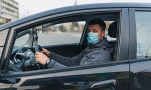 Mascherina in auto: quali sono gli obblighi?