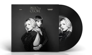 Edizione limitata del 45 giri di Pezzo di Cuore di Emma e Alessandra Amoroso