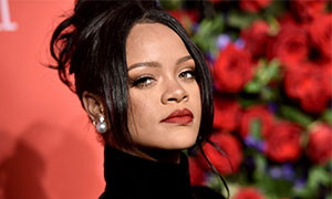 Rihanna sostiene le proteste dei contadini indiani, ma il governo non ci sta