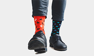 5 Febbraio oggi &egrave; la  giornata dei Calzini Spaiati