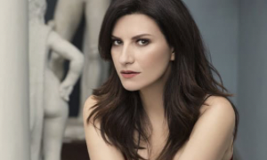 Alda D&rsquo;Eusanio al Gf parla di Laura Pausini e del compagno: "La riempe di botte"