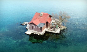 L&rsquo;isola (abitata) pi&ugrave; piccola del mondo si trova nell&rsquo;arcipelago delle Thousand Islands