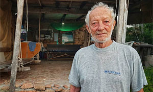 Il guardiano dell&rsquo;Isola di Budelli se ne va dopo 32 anni