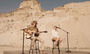 Billie Eilish live nel deserto
