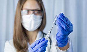 Vaccinazioni Covid, 55mila prenotazioni nelle prime ore per gli over 40