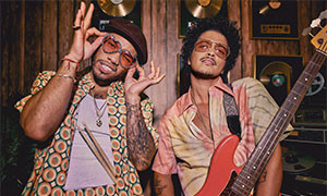 Bruno Mars  entra nella storia con cinque singoli certificati DIAMANTE