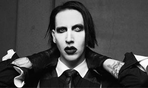 Guai per Marilyn Manson: accusato di due reati minori di aggressione