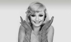 Raffaella Carr&agrave; ha venduto oltre 60 milioni di dischi restando nella storia