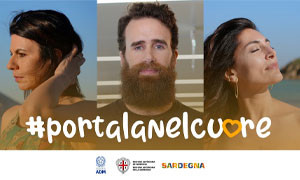 La Sardegna portala nel cuore: da oggi lo spot con Geppi Cucciari