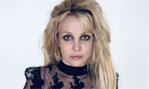 Nessuna autonomia per Britney Spears, resta sotto la tutela del padre
