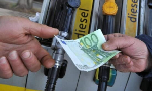 Ferragosto: arriva il caro benzina