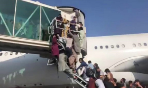 Afghanistan, Kabul presa dai Talebani: cosa succede ora?