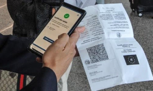 Green pass sul lavoro, dai ristoratori agli statali: il governo prepara il nuovo decreto