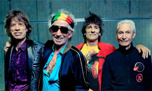 Rolling Stones, l'iconico logo con la lingua cambia colore in onore di Watts