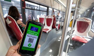 Green pass su scuola e trasporti, il s&igrave; del Senato: ora &egrave; legge