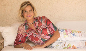 &quot;La Sardegna? &Egrave; il mio posto del cuore&quot;: Simona Ventura e il suo amore per l'Isola