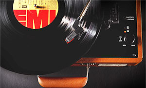 Il vinile compie 90 anni ma non li dimostra