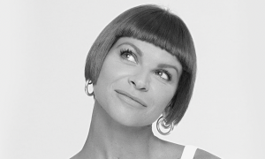Il nuovo album di Alessandra Amoroso &ldquo;Tutto accade&rdquo; &egrave; disponibile ovunque