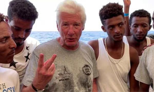 Richard Gere ammesso come teste al processo contro Salvini