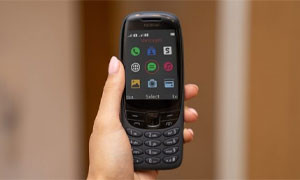 Il ritorno del Nokia 6310 con un&rsquo;autonomia invidiabile, radio FM e Snake