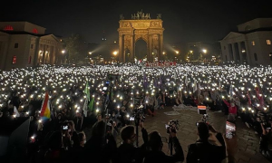 In diecimila a Milano contro la bocciatura del ddl Zan