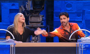 "Serena &egrave; grossa", ad Amici lite tra la Celentano e Todaro: "Ognuno ha il suo fisico"