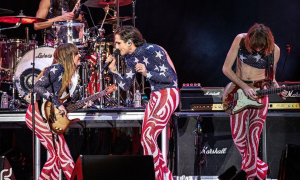 Il trionfo dei Maneskin a Las Vegas: aprono il concerto degli Stones e Mick Jagger li ringrazia