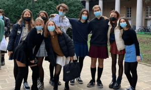 A Monza gli studenti indossano la gonna contro gli stereotipi