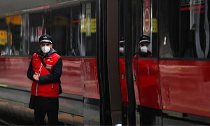 Ecco le nuove regole anti covid per taxi e treni