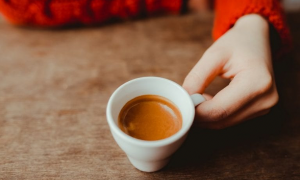 Il caff&egrave; espresso compie 120 anni