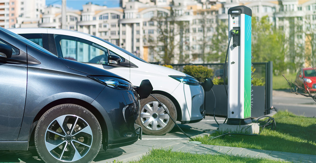 Auto in Sardegna solo lo 0,7 è elettrico o ibrido