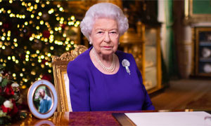 La Regina Elisabetta annulla il pranzo di Natale causa covid