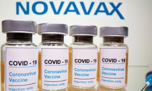 Novavax autorizzato da Ema, arriva il via libera