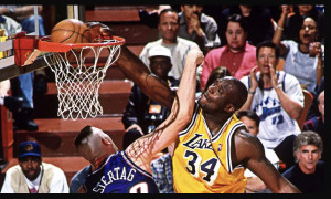 Shaquille O'Neal dal cuore d'oro: regala 1000 PlayStation 5 ai bambini pi&ugrave; poveri