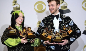 Posticipata la cerimonia dei Grammy Awards