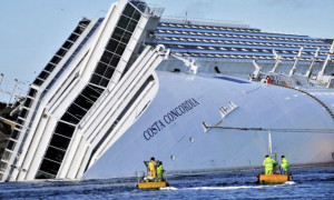 Costa Concordia, dieci anni dalla tragedia: Schettino potr&agrave; uscire dal carcere