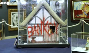All'asta l'originale &quot;stalla&quot; di Banksy