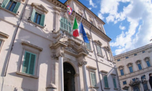 L'ennesima fumata nera del quarto scrutinio, oggi si rivota al Quirinale: sar&agrave; la volta buona?